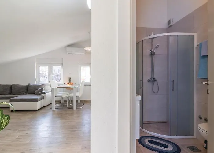 1 Bedroom Awesome In Apartman