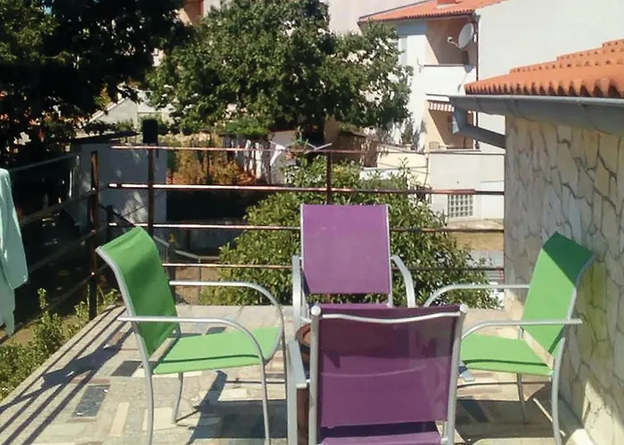Apartman 1 Bedroom Awesome In Pula